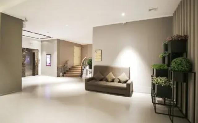 Ease Hotel (Shenyang Changjiang North Street Beiling Park Branch)