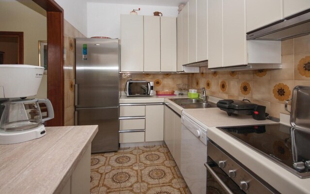 Stunning Home in Medulin With Wifi and 4 Bedrooms