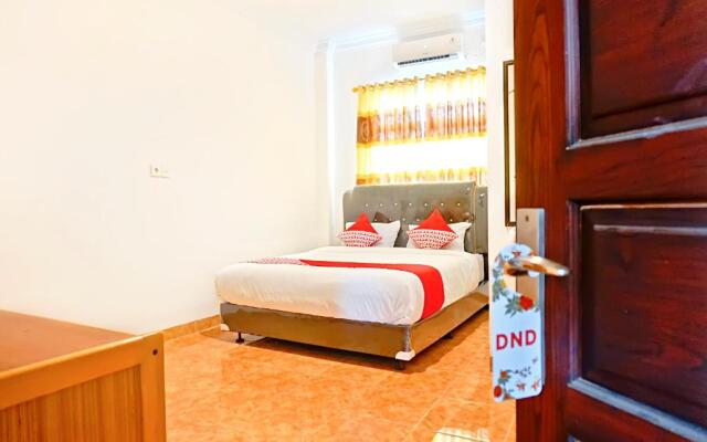 OYO 694 Khasanah Residence