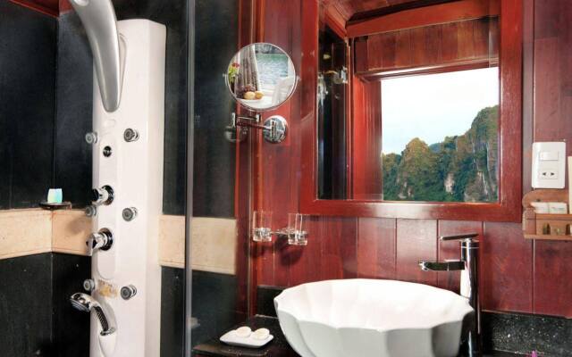 Halong Paloma Cruise