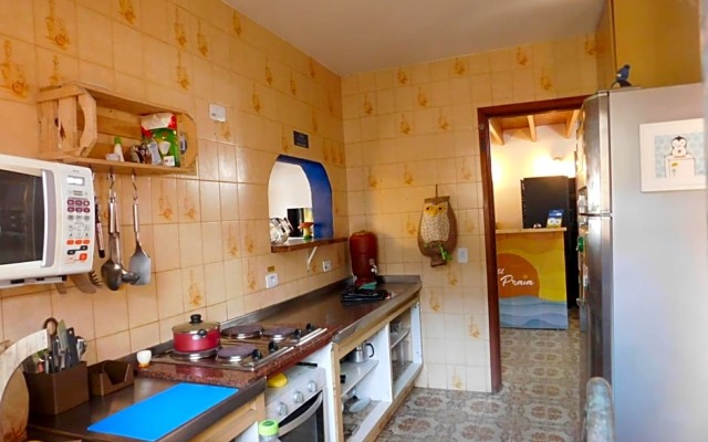 Na Praia - Family Hostel & Coworking #napraiaconnection