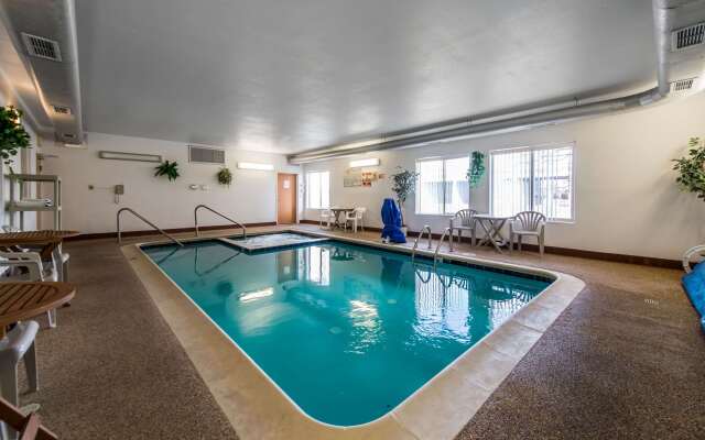 Econo Lodge Colorado Springs near Airport