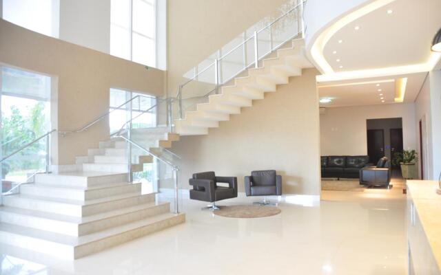 Kamur Plaza Hotel