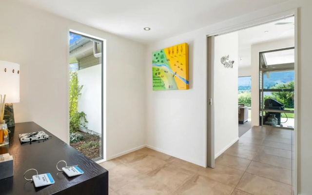 Amberley Retreat