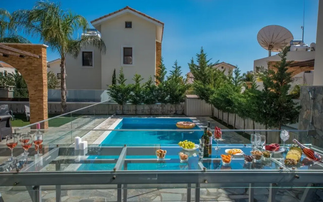 Ayia Napa Ionion Seaside Villa