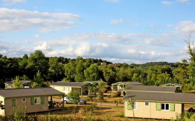 Hameaux de Miel Hotel