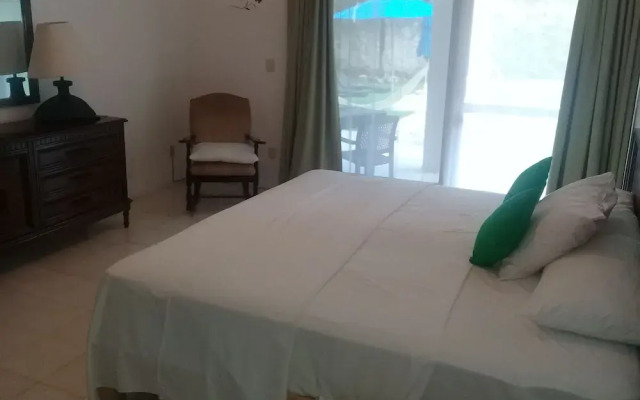 Villa Oasis B&B Cancun Airport