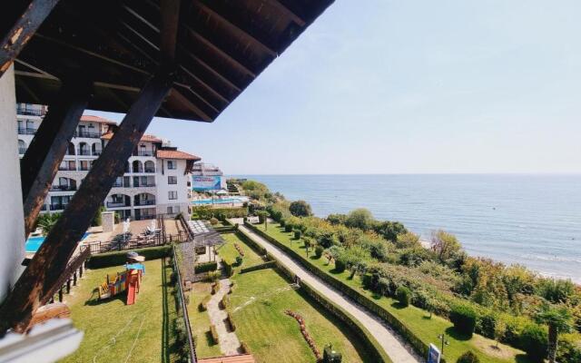 MONASTERY Apart Complex