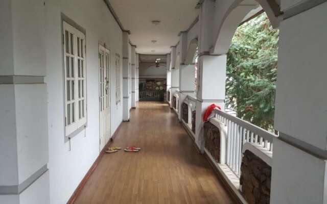 Maymyo Sa Khan Tha Hotel