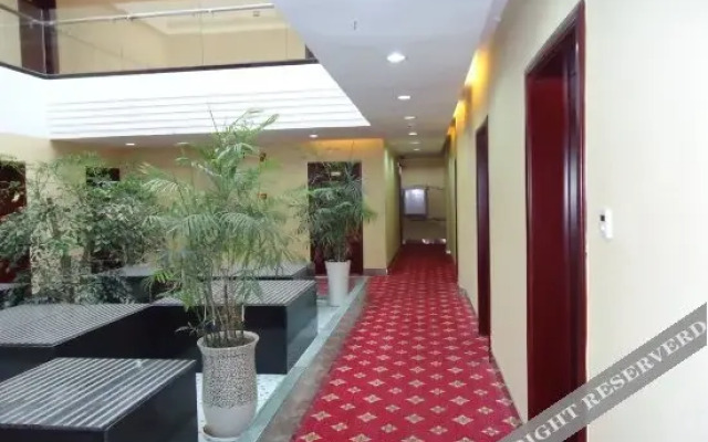 Victoria Business Hotel