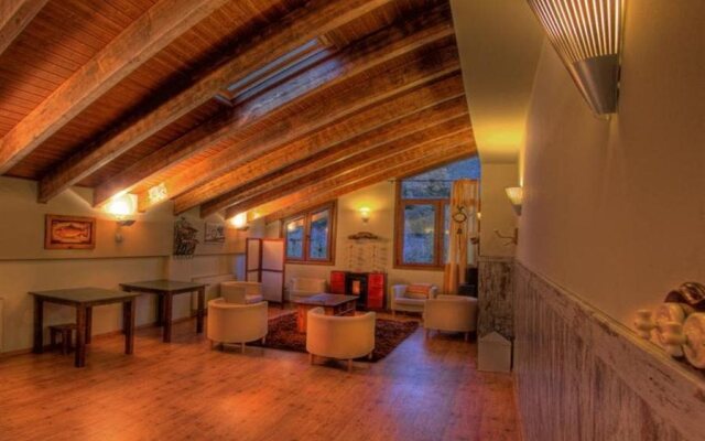 Hotel La Casa Del Rio