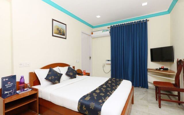 OYO 13297 Neha Residency