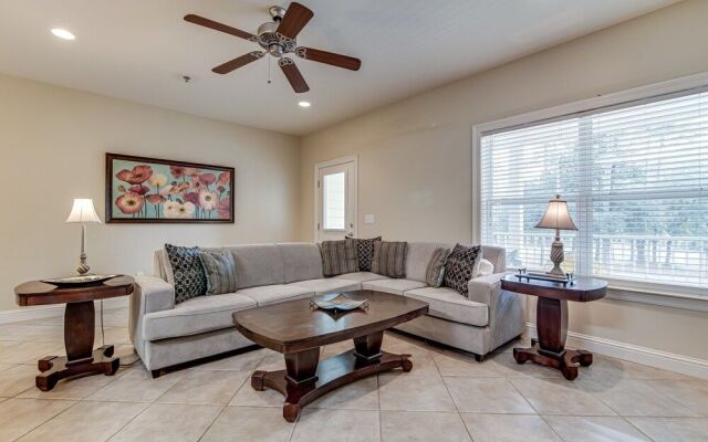 Laguna Breeze Unit C