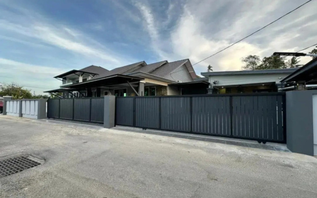 Rayyan Ashraf Homestay