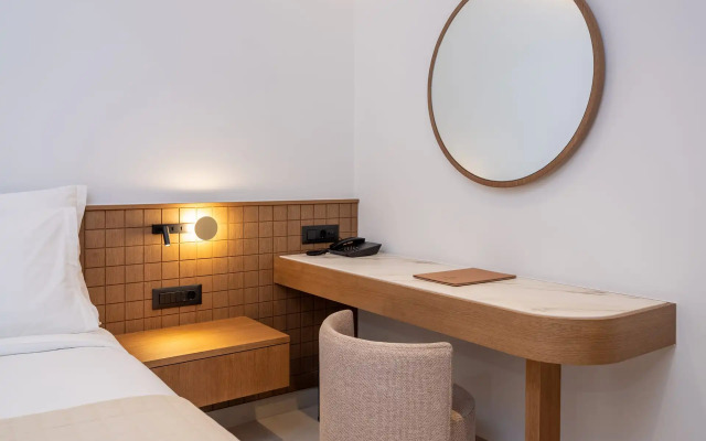 Galaxy Suites Boutique Resort