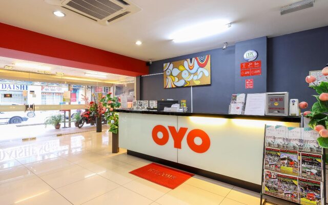 Super OYO 761 City Hotel