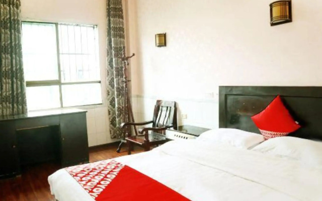 Chongqing dongbin hotel