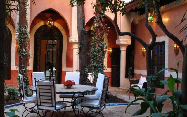 Riad Le Perroquet Bleu