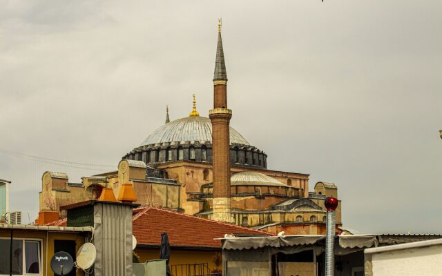 Blue Zerzevan Konak Hotel