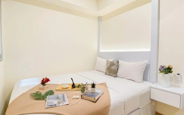 Minimalist Tidy 2Br At Meikarta Apartment