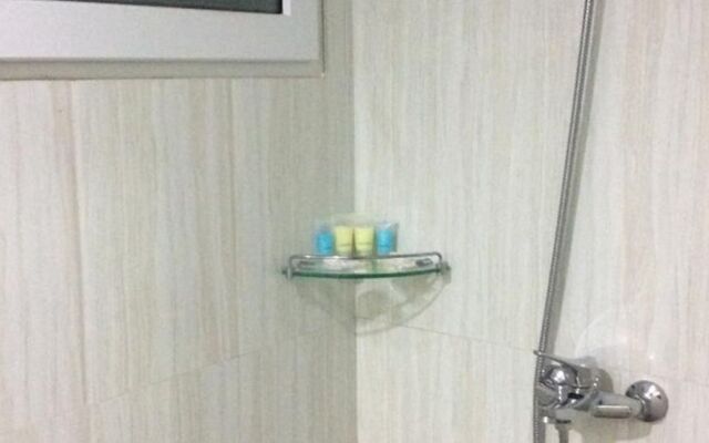 Star Max Hotel