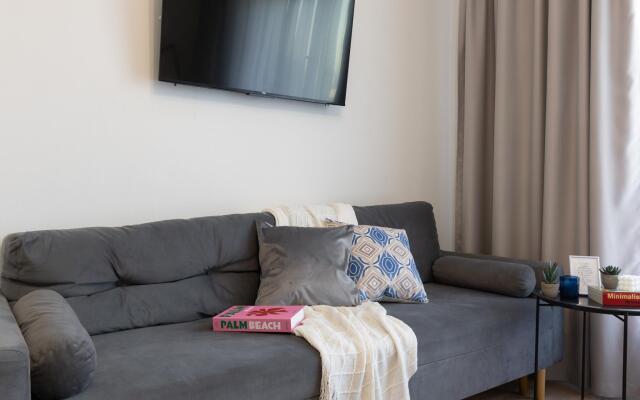 Reliable daily rent on Lobnenskaya street