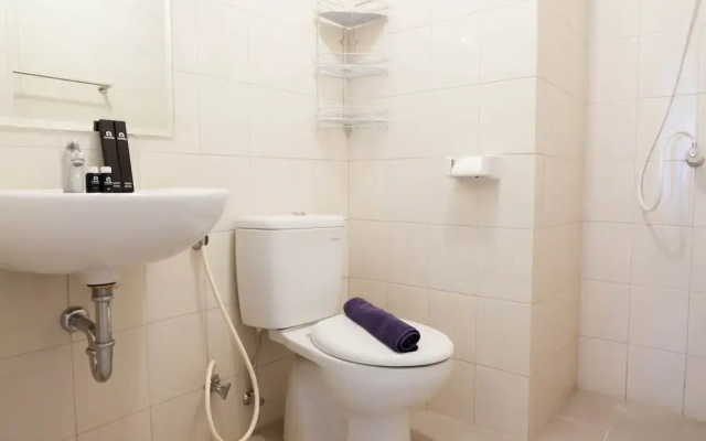 Cozy And Minimalist 2Br Apartment @ Signature Park Grande