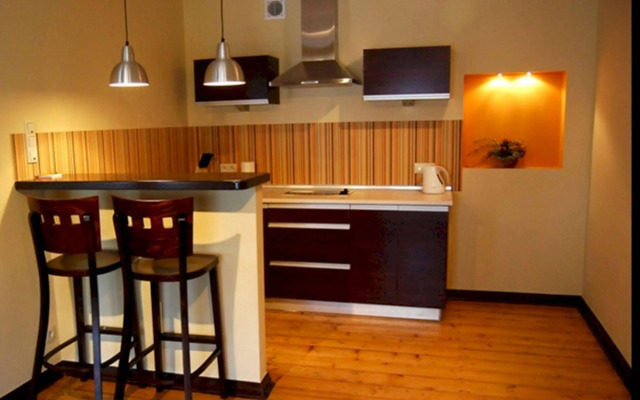 Home & Travel Apartments