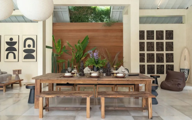 Villa Dreamer by Villa Finder