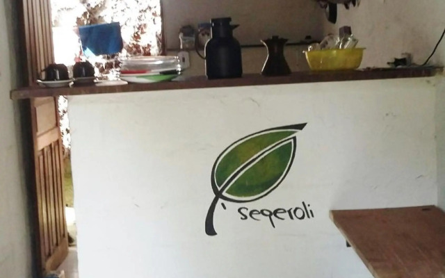 Quitinetes Rusticas Junto a Natureza - Bruxas e Bruxos