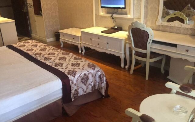 Yi Jiangnan Holiday Hotel