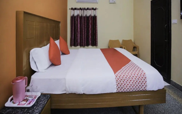 Sri Subbiah Inn By OYO Rooms