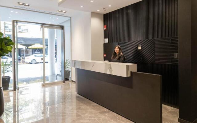 Hotel M