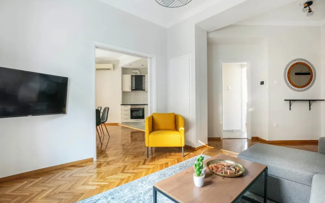 Dew 1-Bedroom Apartment in Athens