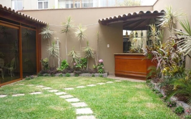 Sevilla House