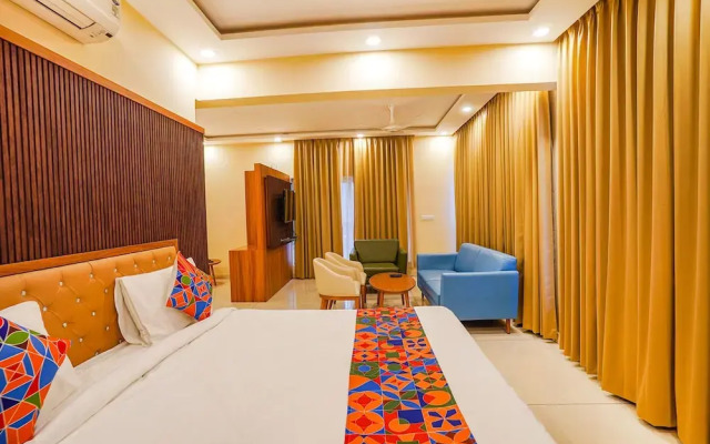Fabhotel Prime The Waves