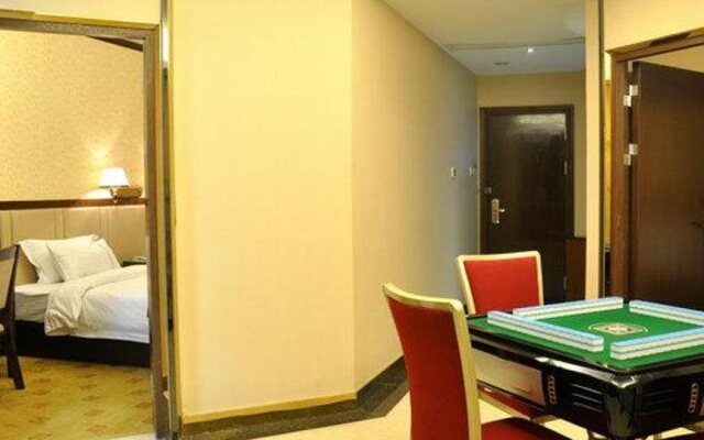 Yuyang Commerce Hotel