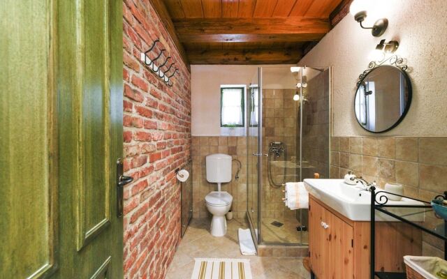 Traditional Stone House Bura - Nature Park Velebit