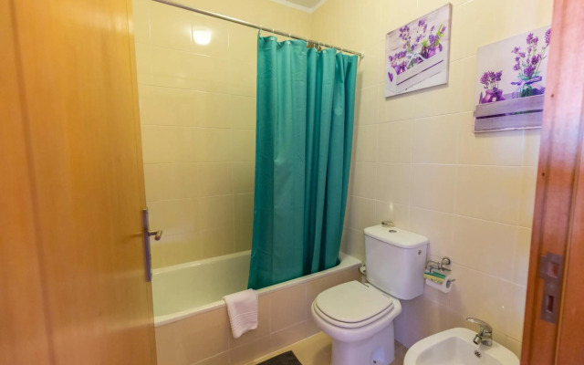 Sunset Relaxing Apt with terrace, parking & bikes