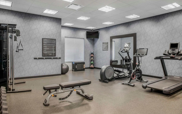 Homewood Suites by Hilton Winnipeg Airport-Polo Park, MB