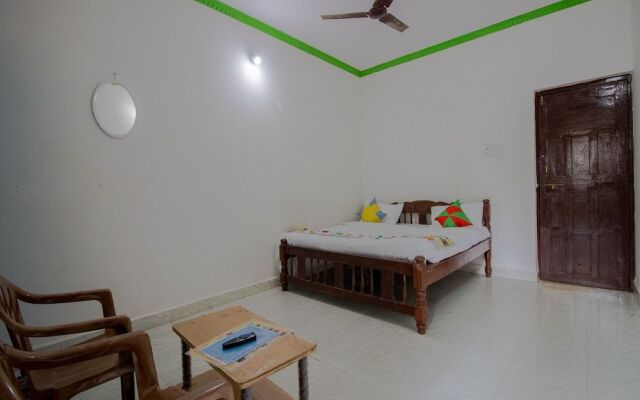 OYO 14062 Home Beach Side Studio Calangute