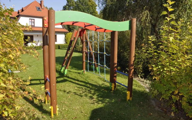 Willa Irys z basenem