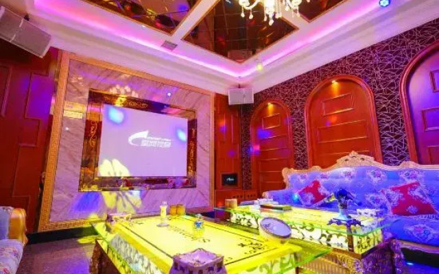 Star Hotel
