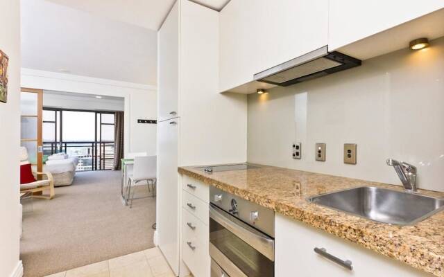 QV Bedroom with Balcony metropolis - 705