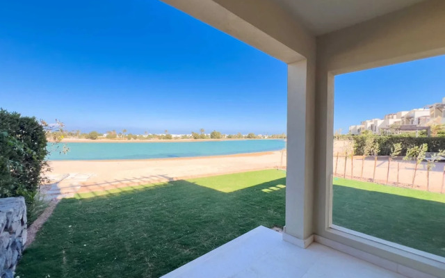 Xuru Stays I Genial 2 BDR w / Pool Access @ Cyan El Gouna