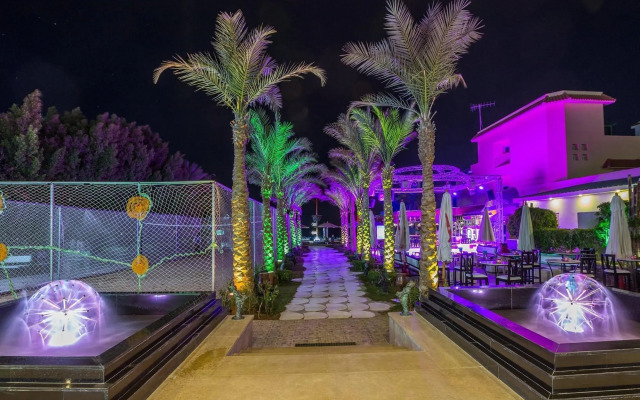 Elysees Dream Beach Hotel