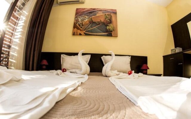 Gallery Suites