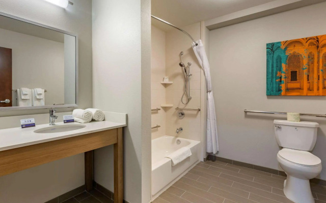 MainStay Suites Carlsbad South