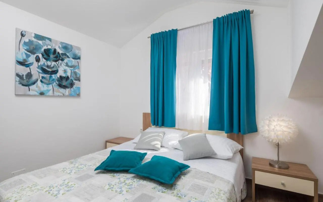 The Beach Suites