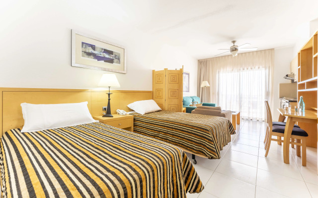 Hollywood Mirage - Excel Hotels & Resorts